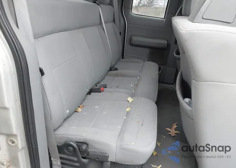 2006 Ford F-150 Stx/Xl/Xlt z USA, uszkodzony, nr VIN 1FTRX14W16KD31349